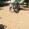 Pierwszy spacer w grupie "Smerfy"